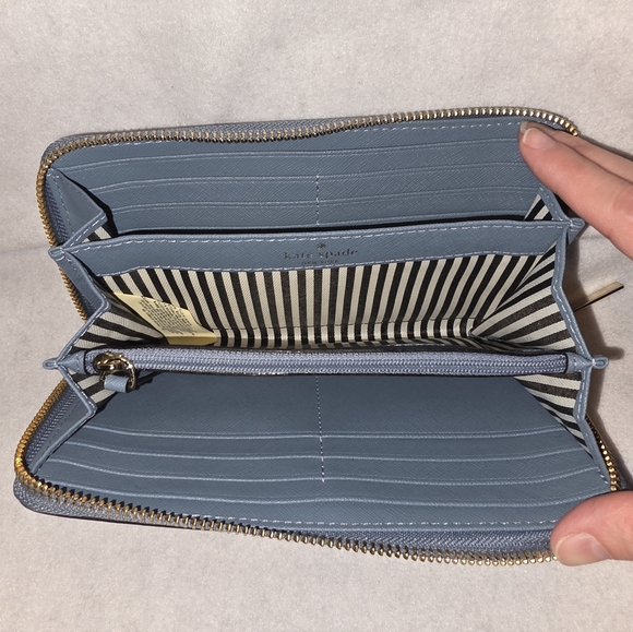Kate Spade Blue Wallet - Picture 7 of 7
